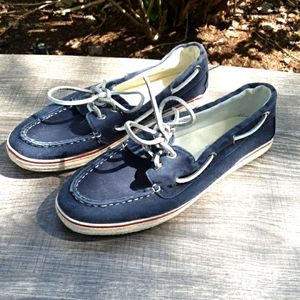 Sperry boat shoes